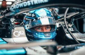 George Russell starter først i Singapore