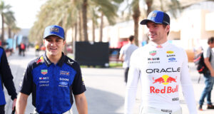 Testing: Norris raskest – men Verstappen stjal showet